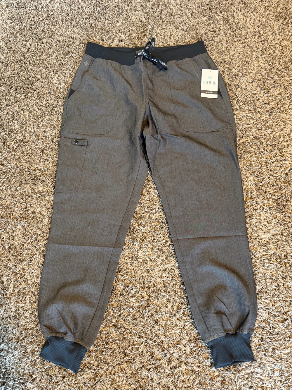 New! Women’s sz M Med Couture Jogger Scrub Pants